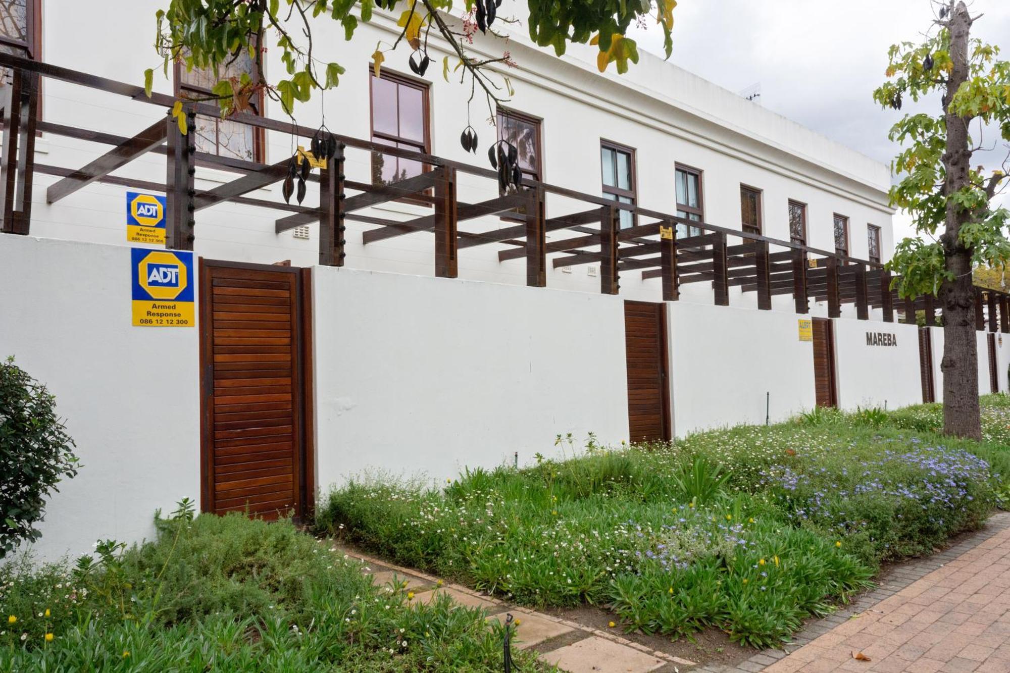 Lejlighed i Stellenbosch Central på 99 m². Soveværelser: 2. Private badeværelser: 2. Eksteriør billede